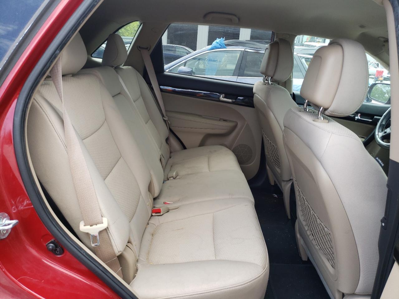 Photo 6 from auction – 2011 KIA SORENTO BA with VIN 5XYKT3A13BG039249