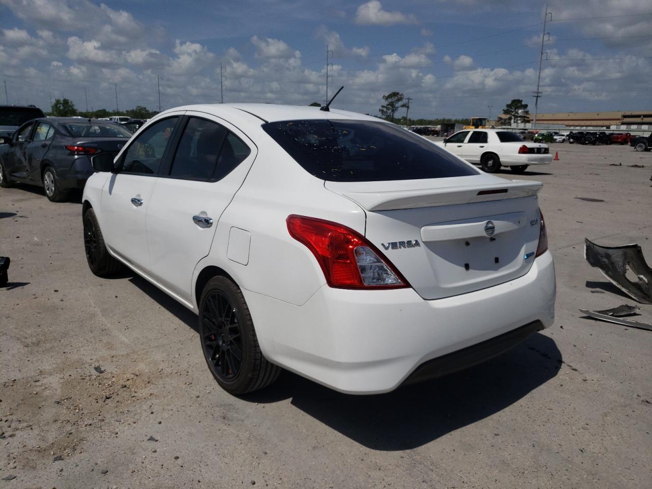 Photo 3 from auction – 2016 NISSAN VERSA S with VIN 3N1CN7AP7GL848119