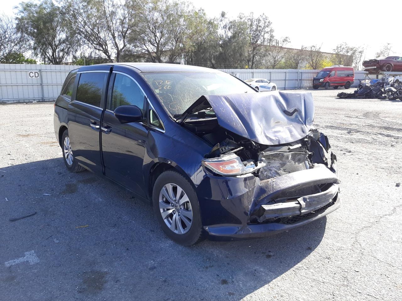Photo 1 from auction – 2015 HONDA ODYSSEY EX with VIN 5FNRL5H46FB063018