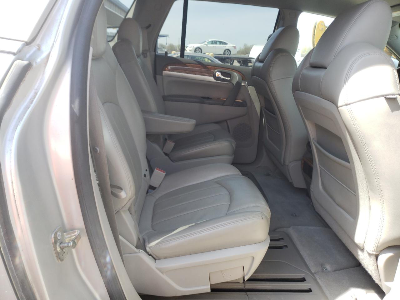 Photo 6 from auction – 2009 BUICK ENCLAVE CX with VIN 5GAER23D59J119273