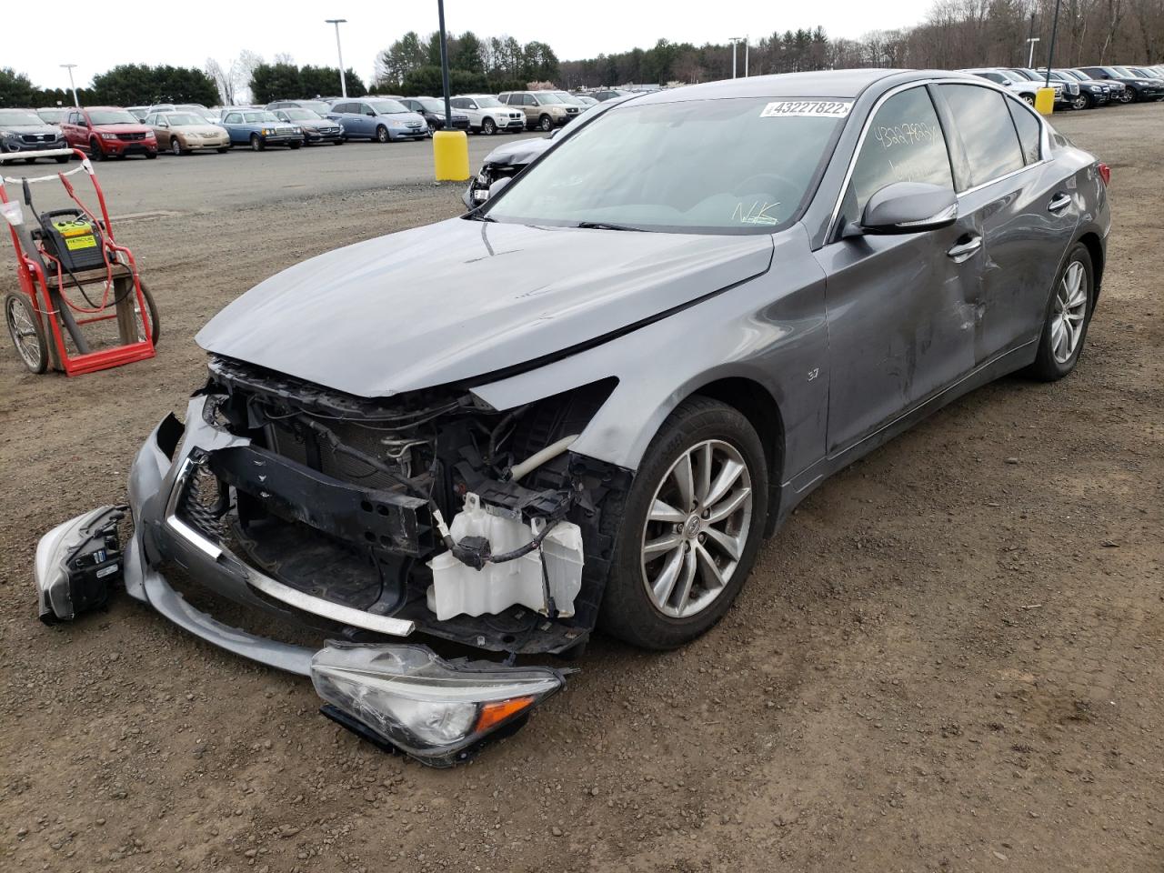 Photo 2 from auction – 2014 INFINITI Q50 BASE with VIN JN1BV7AR5EM694431