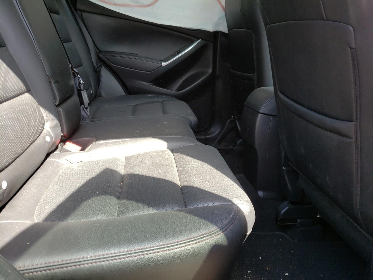 Photo 6 from auction – 2016 MAZDA CX-5 GT with VIN JM3KE2DY5G0724239
