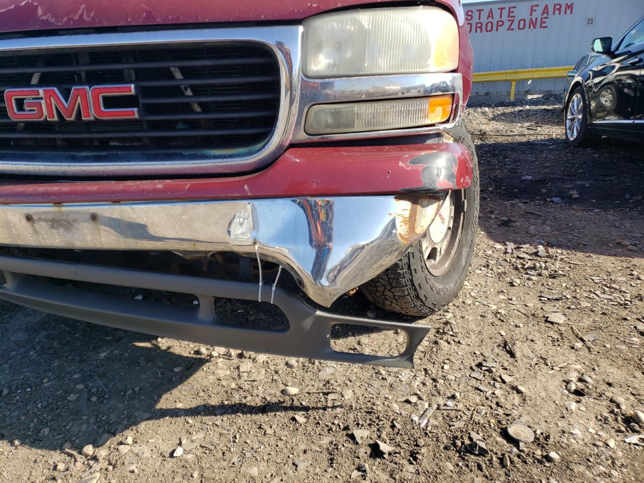 Photo 9 from auction – 2001 GMC YUKON with VIN 1GKEK13T71J295576