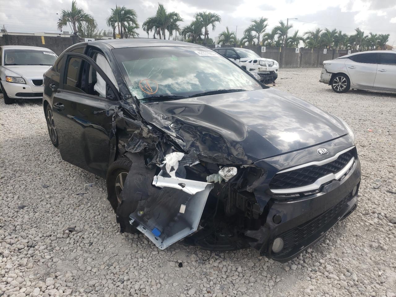 KIA FORTE FE 2019 with VIN 3KPF24AD8KE034422 - Photo from auction