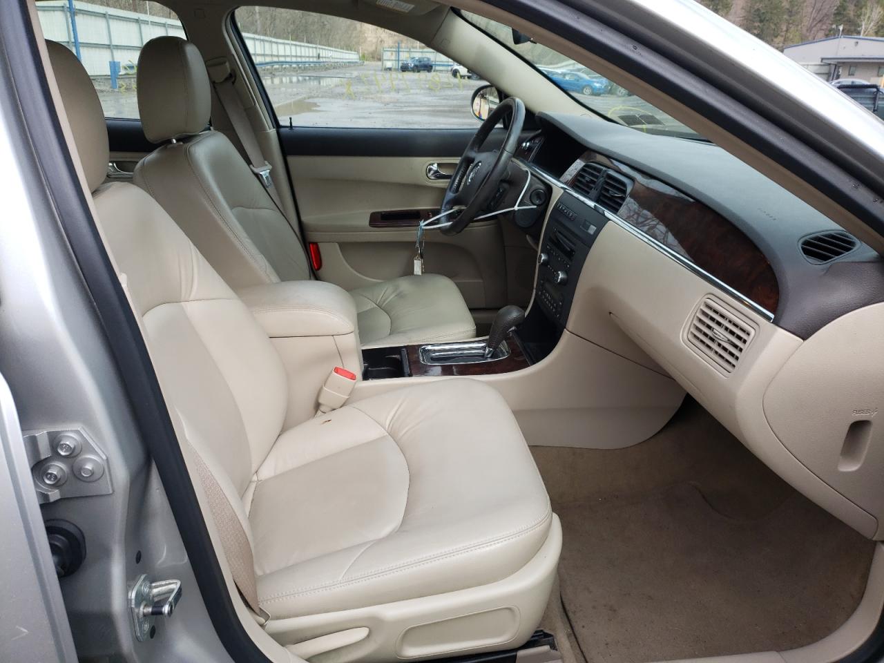 Photo 5 from auction – 2008 BUICK LACROSSE C with VIN 2G4WD582581232865