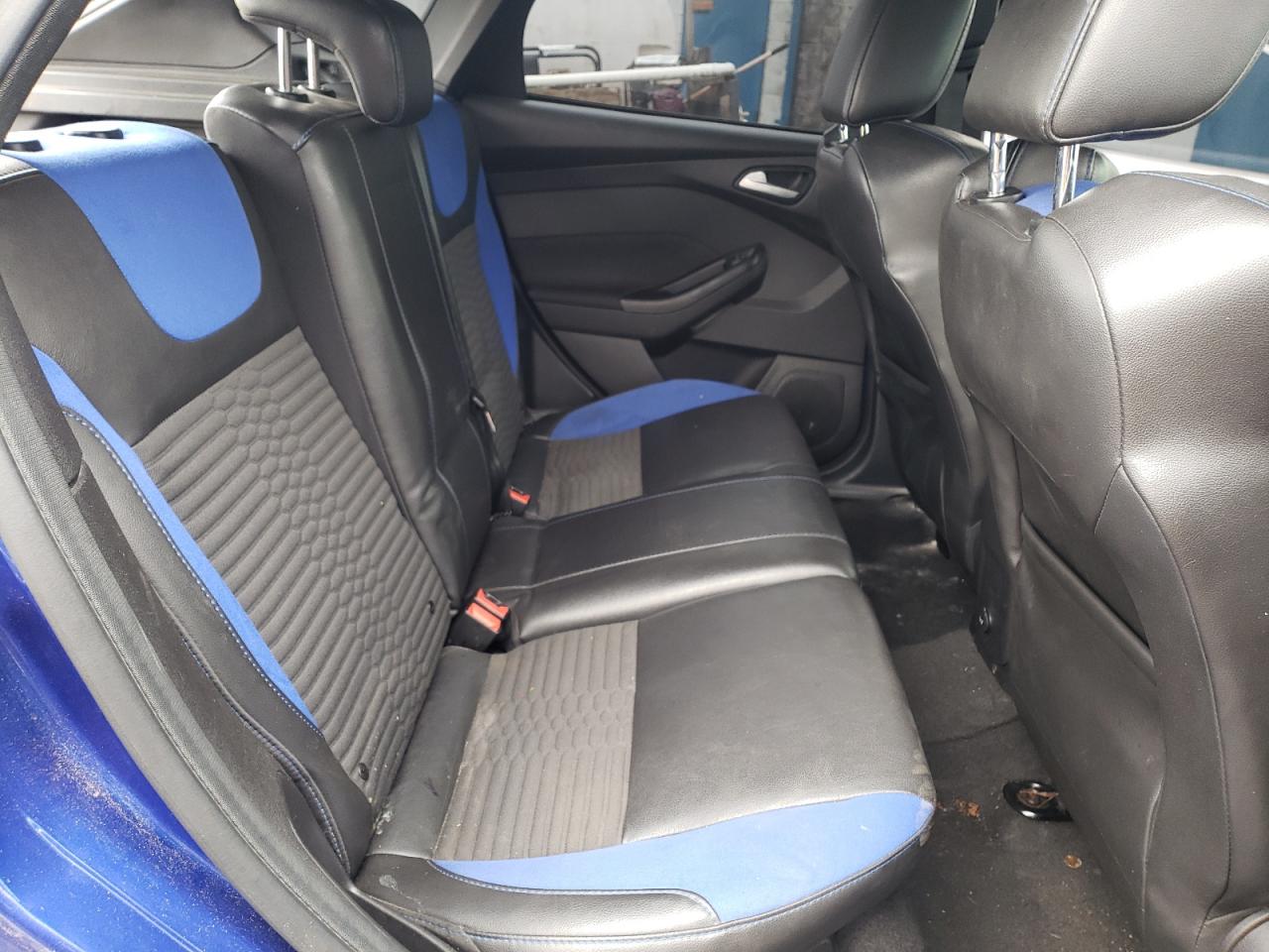 Photo 6 from auction – 2013 FORD FOCUS ST with VIN 1FADP3L97DL216060