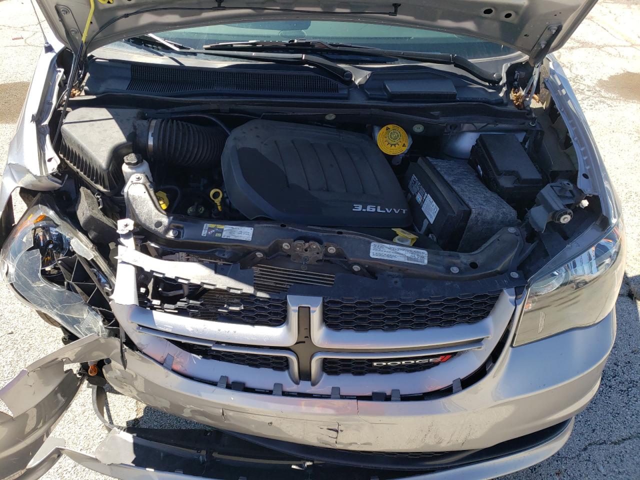 Photo 7 from auction – 2018 DODGE GRAND CARA with VIN 2C4RDGEG9JR195792