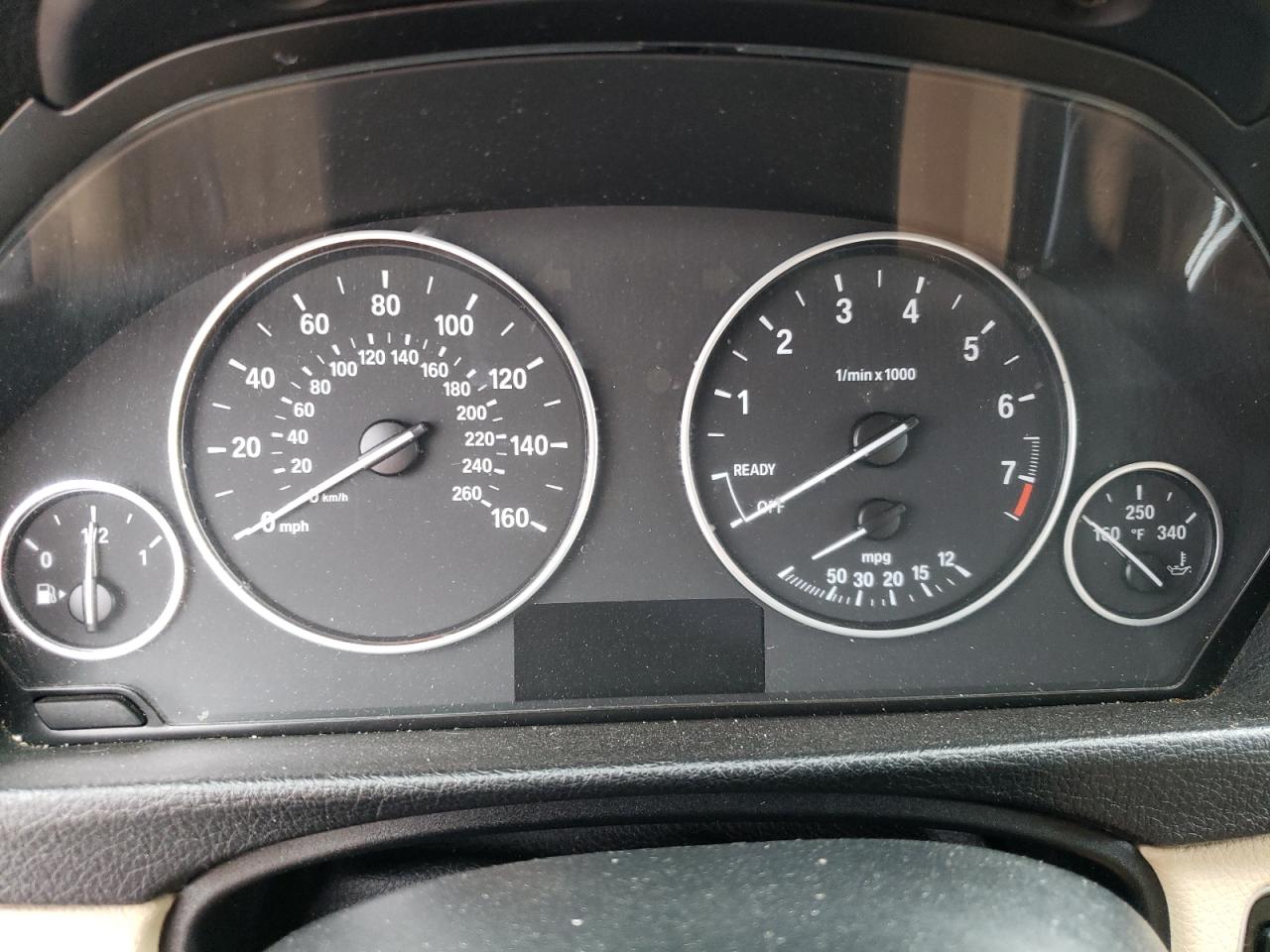 Photo 8 from auction – 2014 BMW 320 I with VIN WBA3B1G59ENT00903