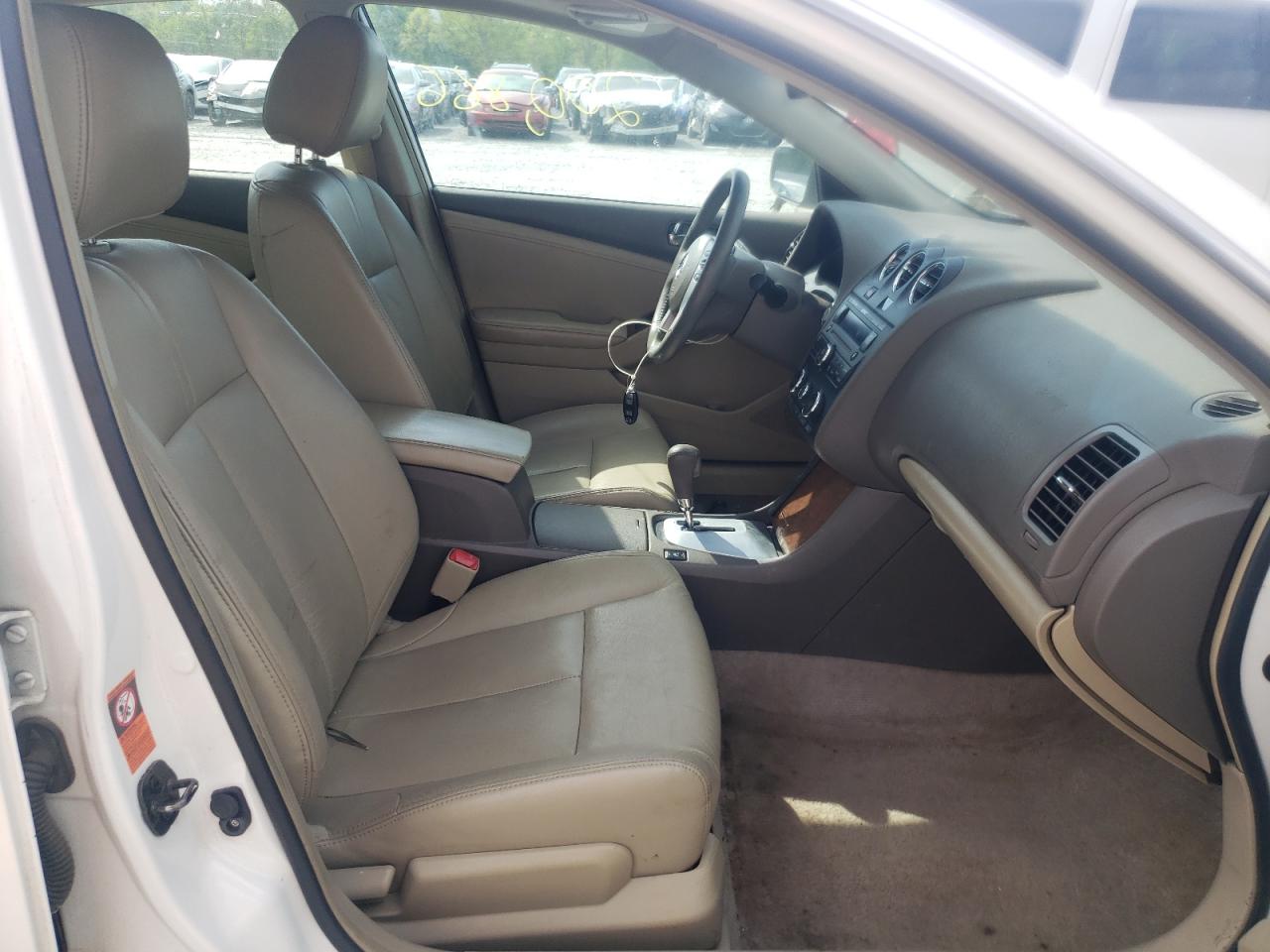 Photo 5 from auction – 2007 NISSAN ALTIMA with VIN 1N4AL21E77C225516