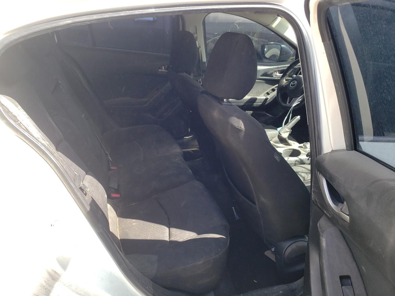 Photo 6 from auction – 2015 MAZDA 3 TOURING with VIN 3MZBM1V74FM223346