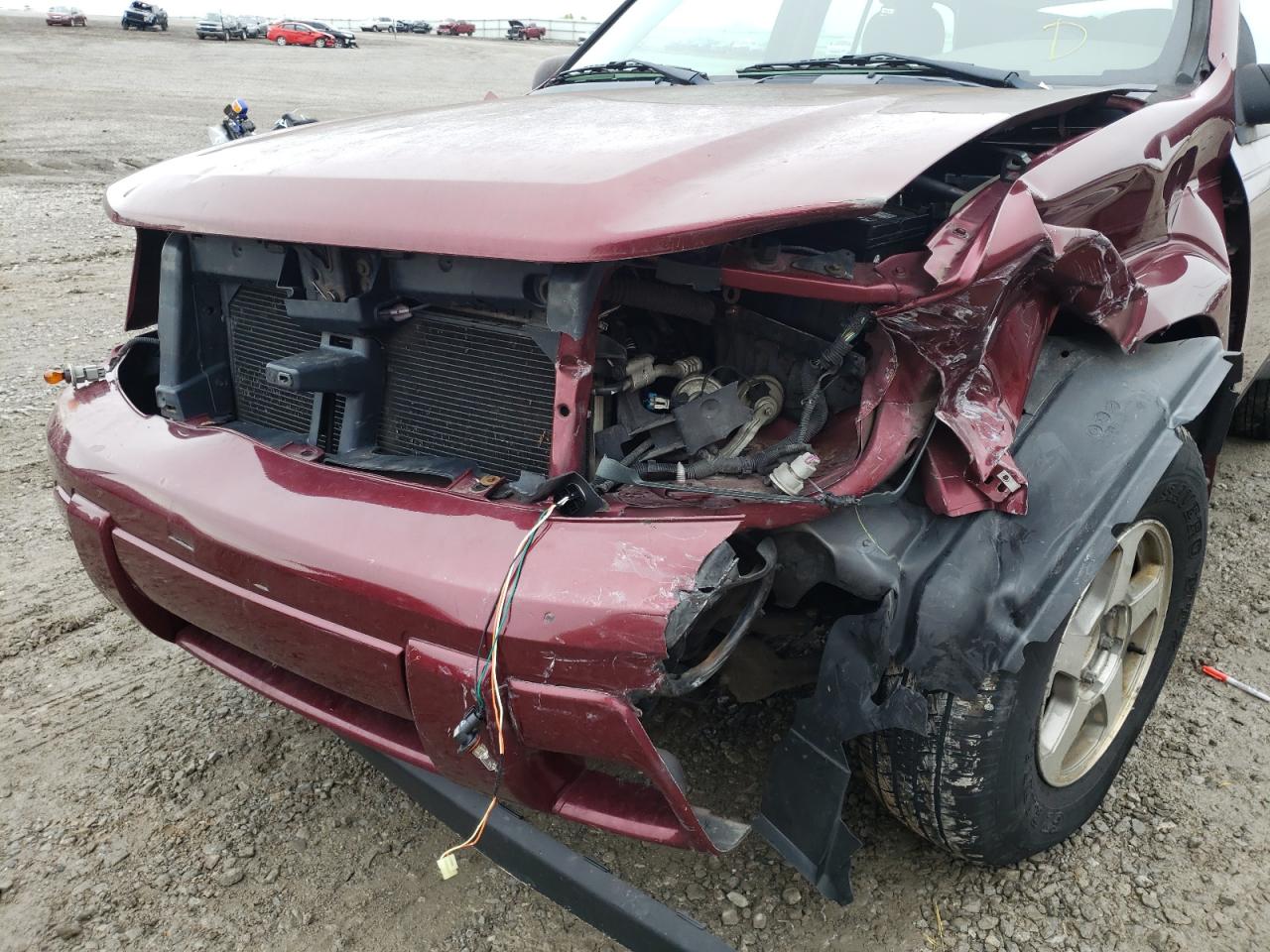Photo 9 from auction – 2005 CHEVROLET TRAILB LS/ with VIN 1GNDS13S352172671