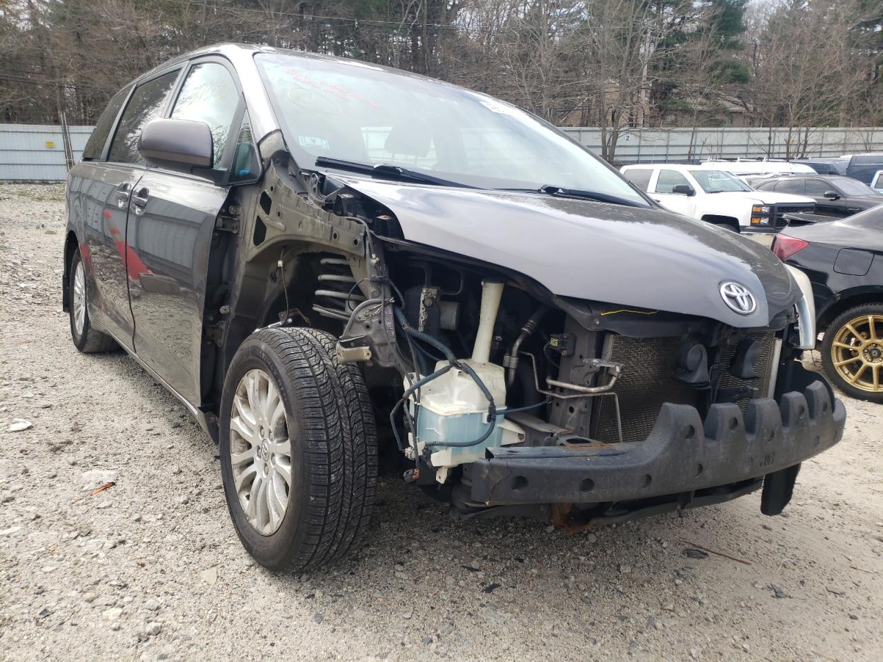 TOYOTA SIENNA LE 2012 with VIN 5TDKK3DC8CS251147 - Photo from auction