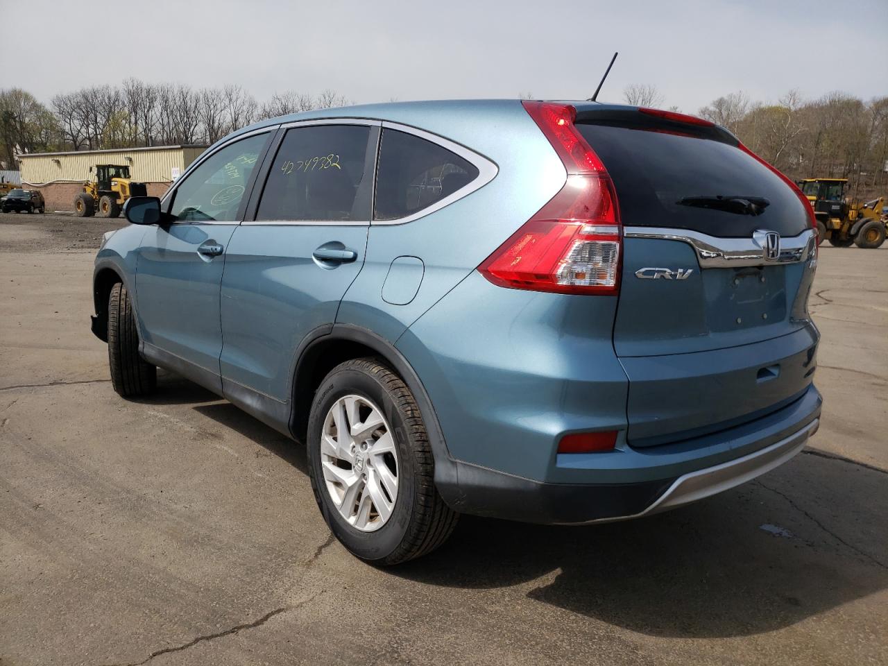 Photo 3 from auction – 2015 HONDA CR-V EX with VIN 2HKRM4H57FH632735