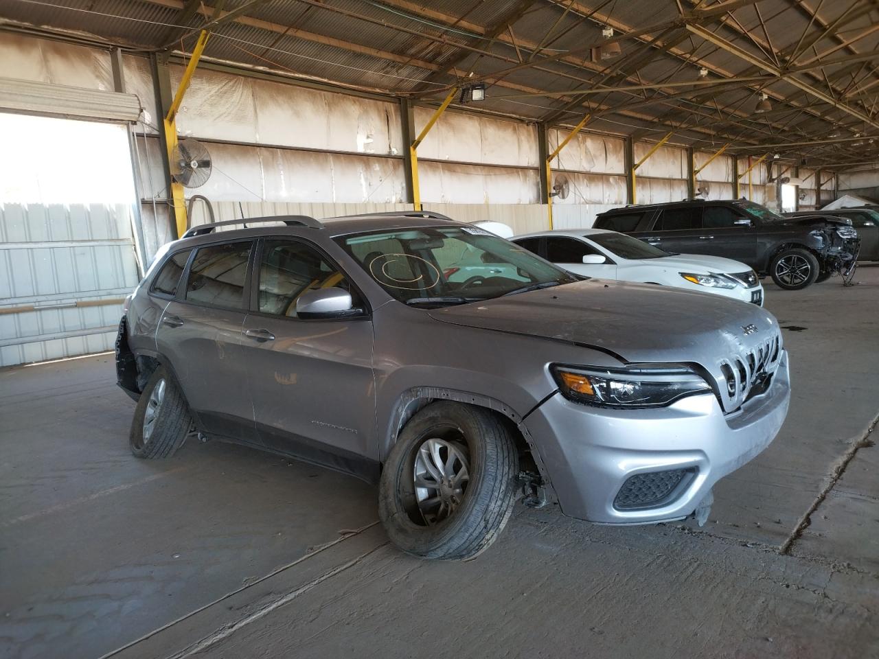 Photo 9 from auction – 2020 JEEP CHEROKEE L with VIN 1C4PJLCB5LD653317