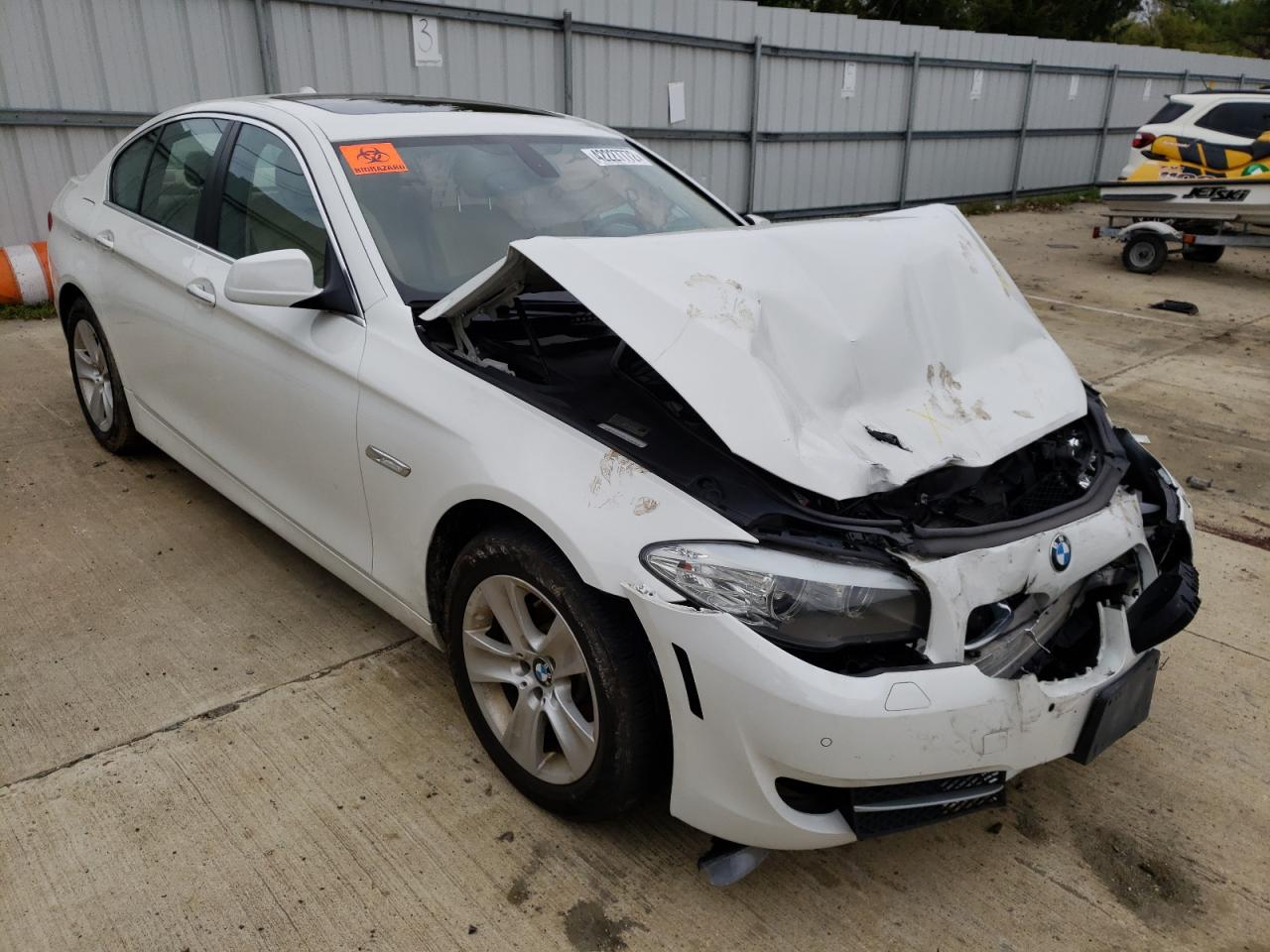 BMW 528 I 2011 with VIN WBAFR1C58BC741069 - Photo from auction