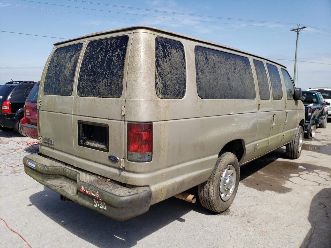 Photo 4 from auction – 2007 FORD ECONOLINE with VIN 1FBSS31L67DA83096