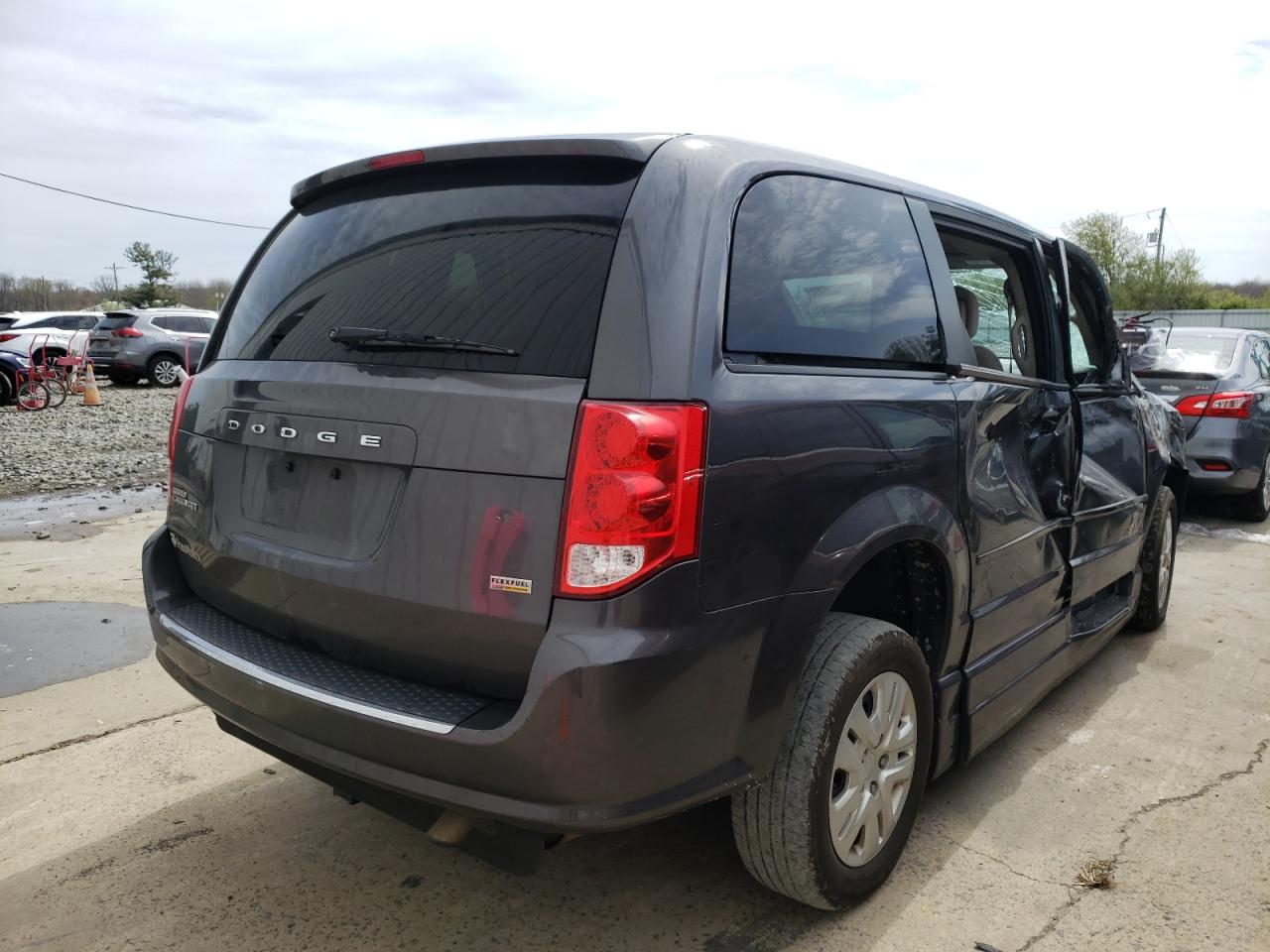 Photo 4 from auction – 2016 DODGE GRAND CARA with VIN 2C4RDGBG9GR385735