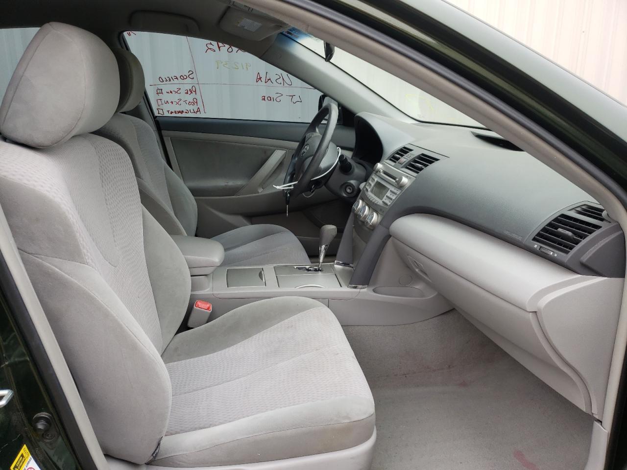 Photo 5 from auction – 2010 TOYOTA CAMRY BASE with VIN 4T1BF3EK4AU522963