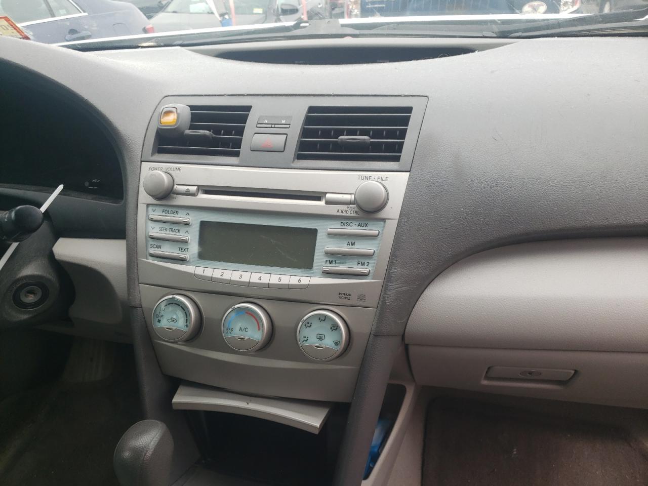 Photo 9 from auction – 2007 TOYOTA CAMRY CE with VIN 4T1BE46K97U567803