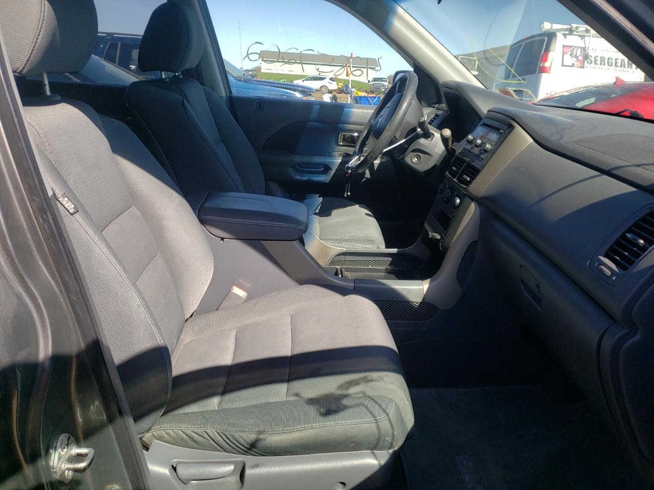 Photo 5 from auction – 2008 HONDA PILOT VP with VIN 5FNYF18288B021723
