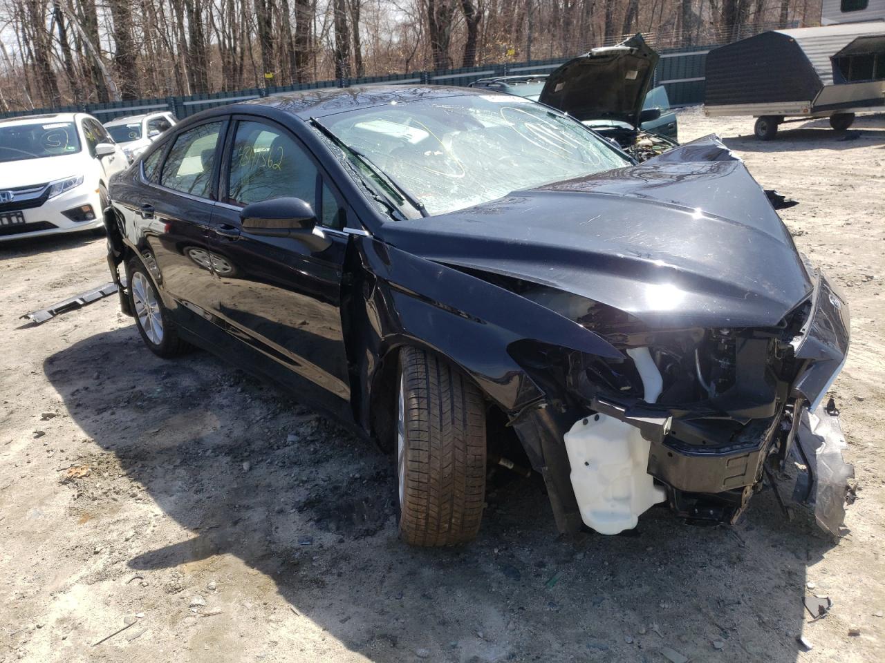 FORD FUSION SE 2020 with VIN 3FA6P0HD9LR231423 - Photo from auction