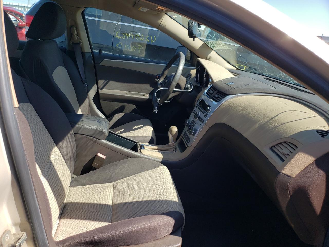Photo 5 from auction – 2010 CHEVROLET MALIBU LS with VIN 1G1ZB5EB8AF143598