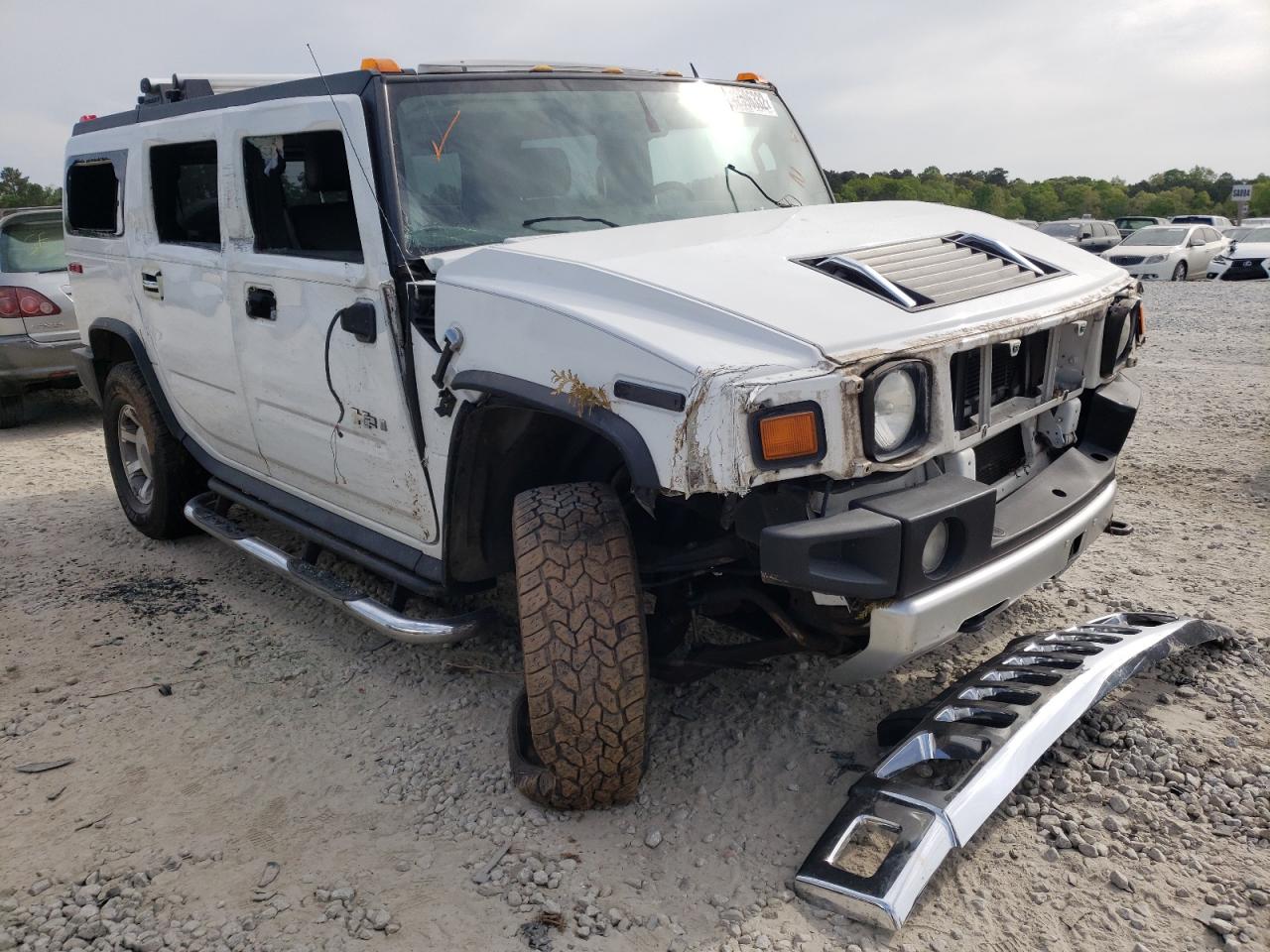 HUMMER H2 2008 with VIN 5GRGN23858H101043 - Photo from auction