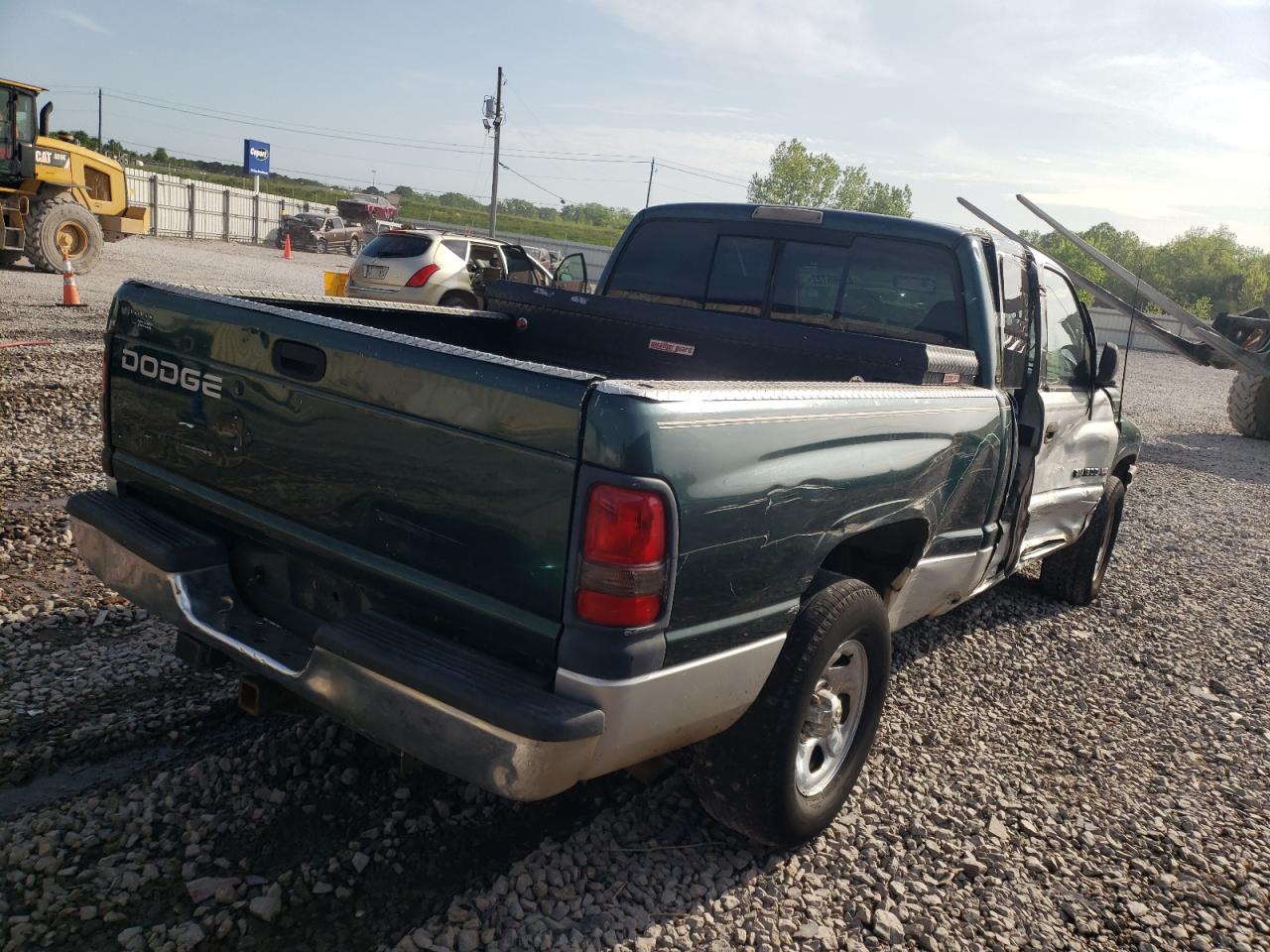 Photo 4 from auction – 2001 DODGE RAM 1500 with VIN 3B7HC13Y61G756253