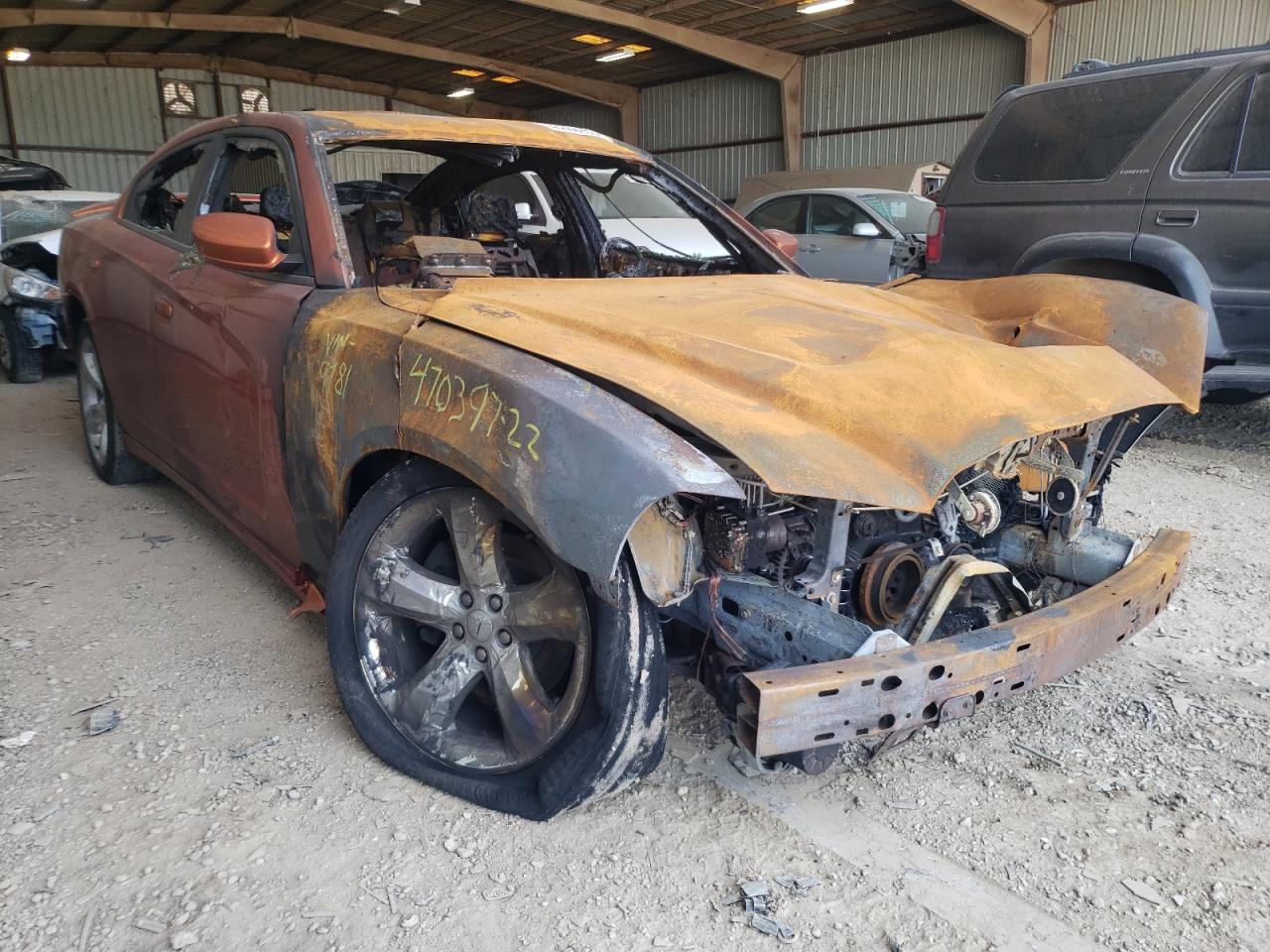 DODGE CHARGER R/ 2011 with VIN 2B3CL5CT8BH609781 - Photo from auction