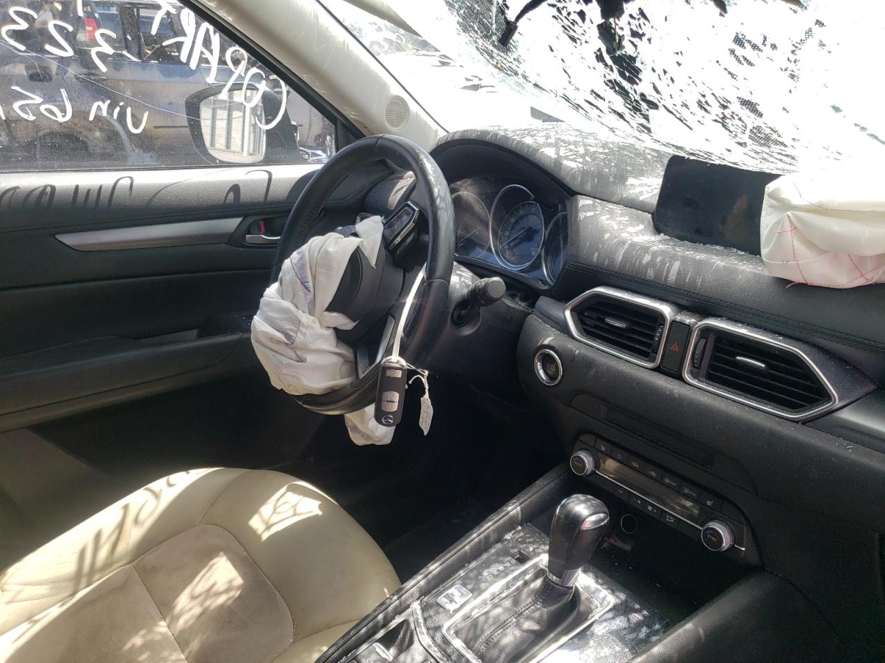 Photo 9 from auction – 2019 MAZDA CX-5 TOURI with VIN JM3KFACM2K0546515