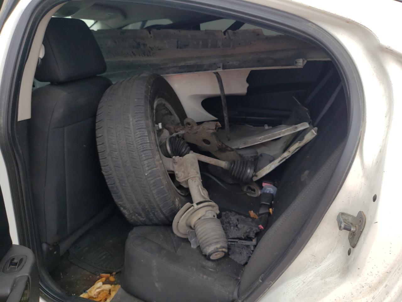 Photo 6 from auction – 2008 PONTIAC GRAND PRIX with VIN 2G2WP552081107325
