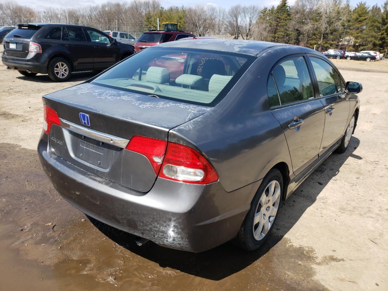 Photo 4 from auction – 2010 HONDA CIVIC LX with VIN 2HGFA1F53AH553370
