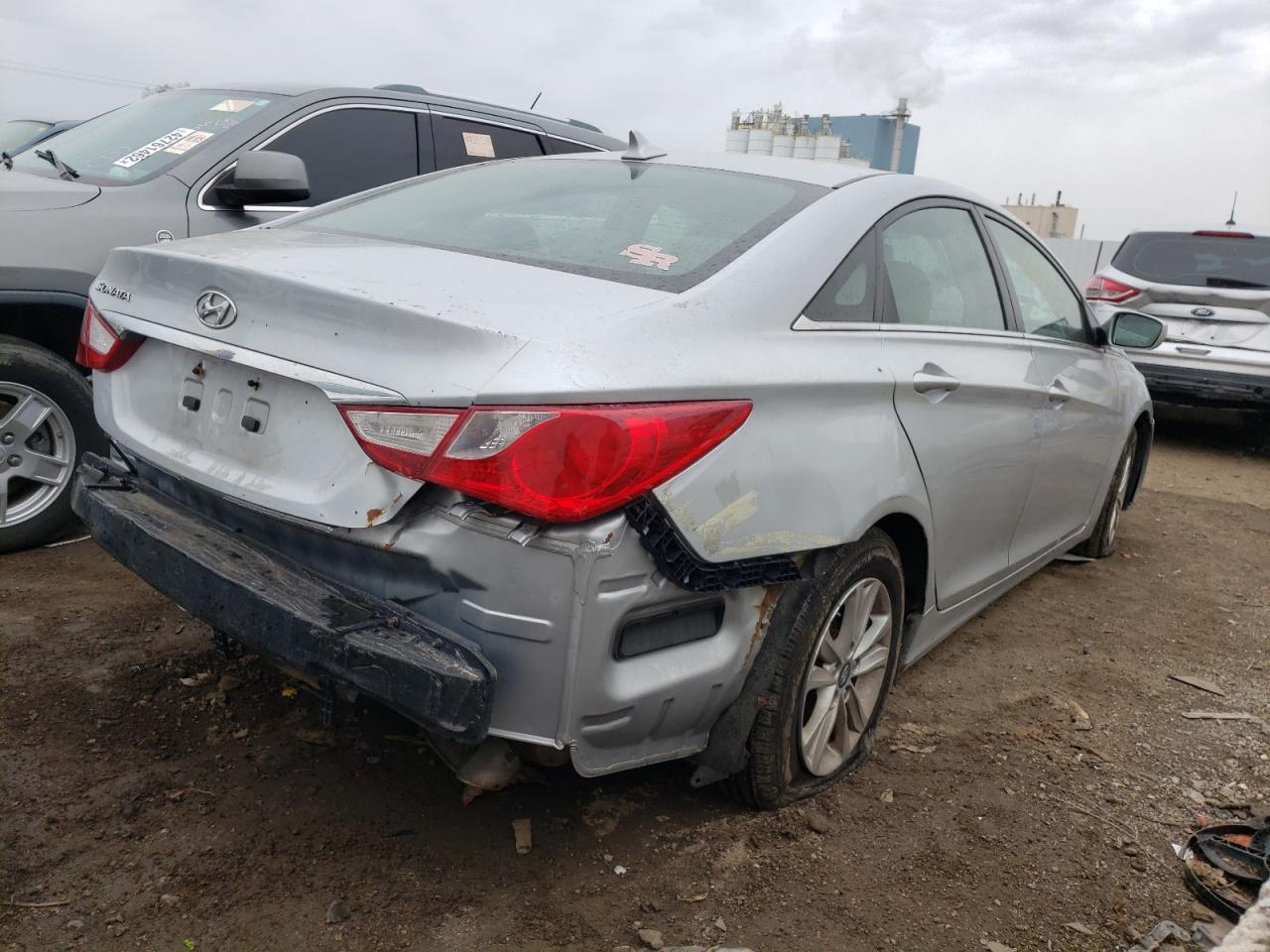 Photo 4 from auction – 2011 HYUNDAI SONATA GLS with VIN 5NPEB4AC2BH204840
