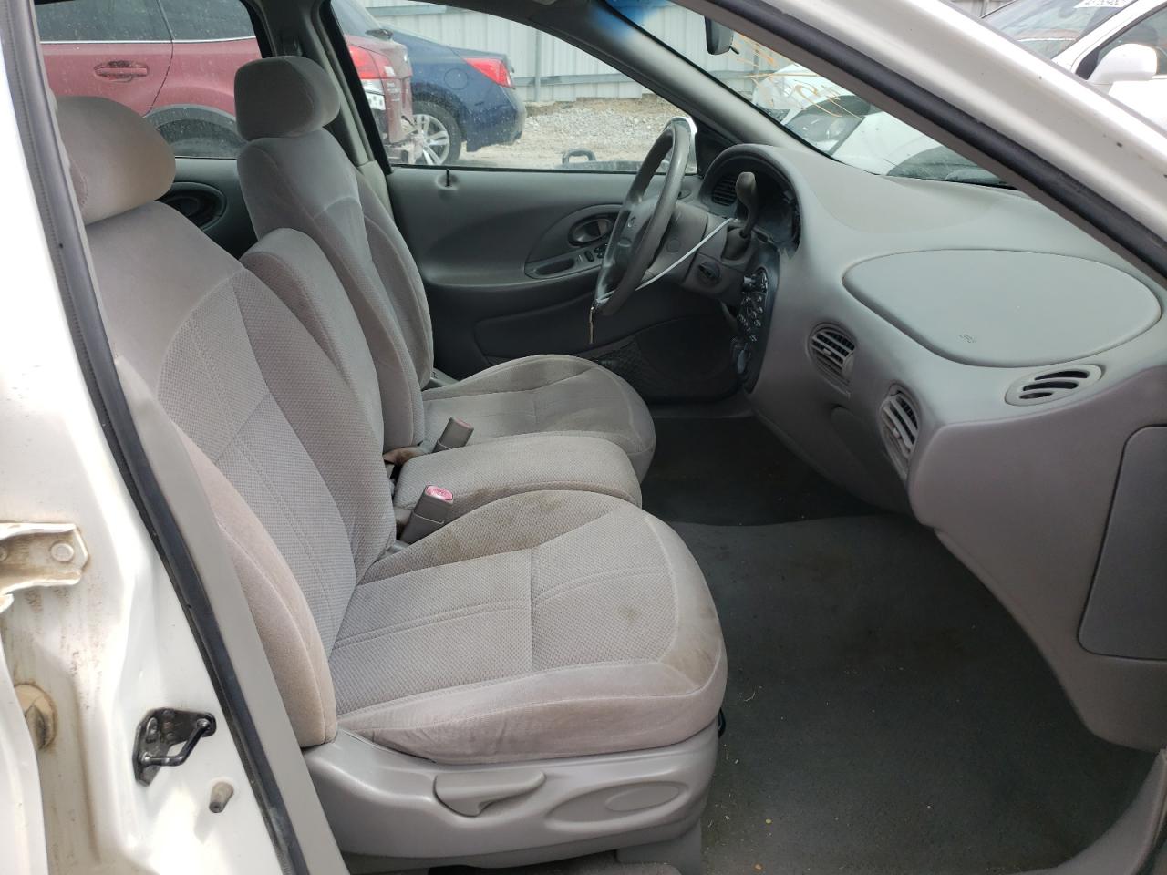 Photo 5 from auction – 1997 FORD TAURUS GL with VIN 1FALP52U8VG203521