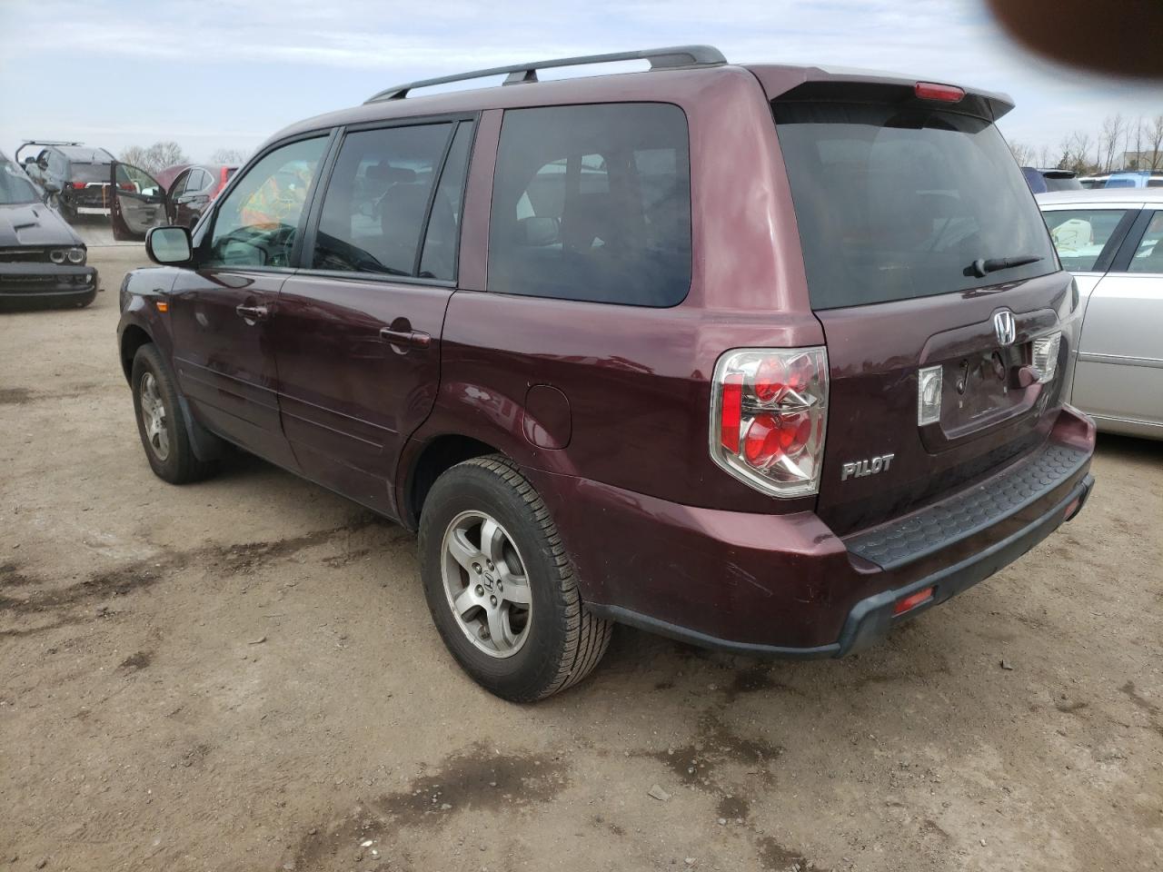 Photo 3 from auction – 2007 HONDA PILOT EXL with VIN 5FNYF28767B013023