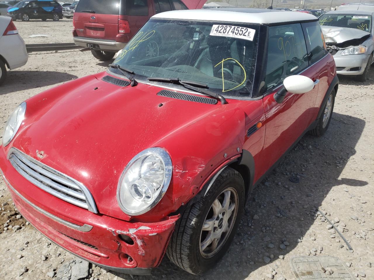 Photo 2 from auction – 2006 MINI COOPER with VIN WMWRC33526TJ79069