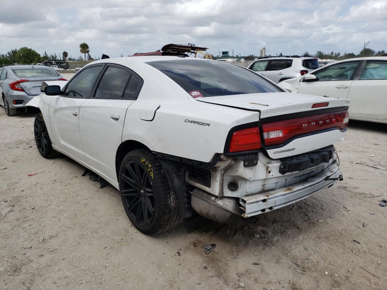 Photo 3 from auction – 2011 DODGE CHARGER with VIN 2B3CL3CG8BH614941