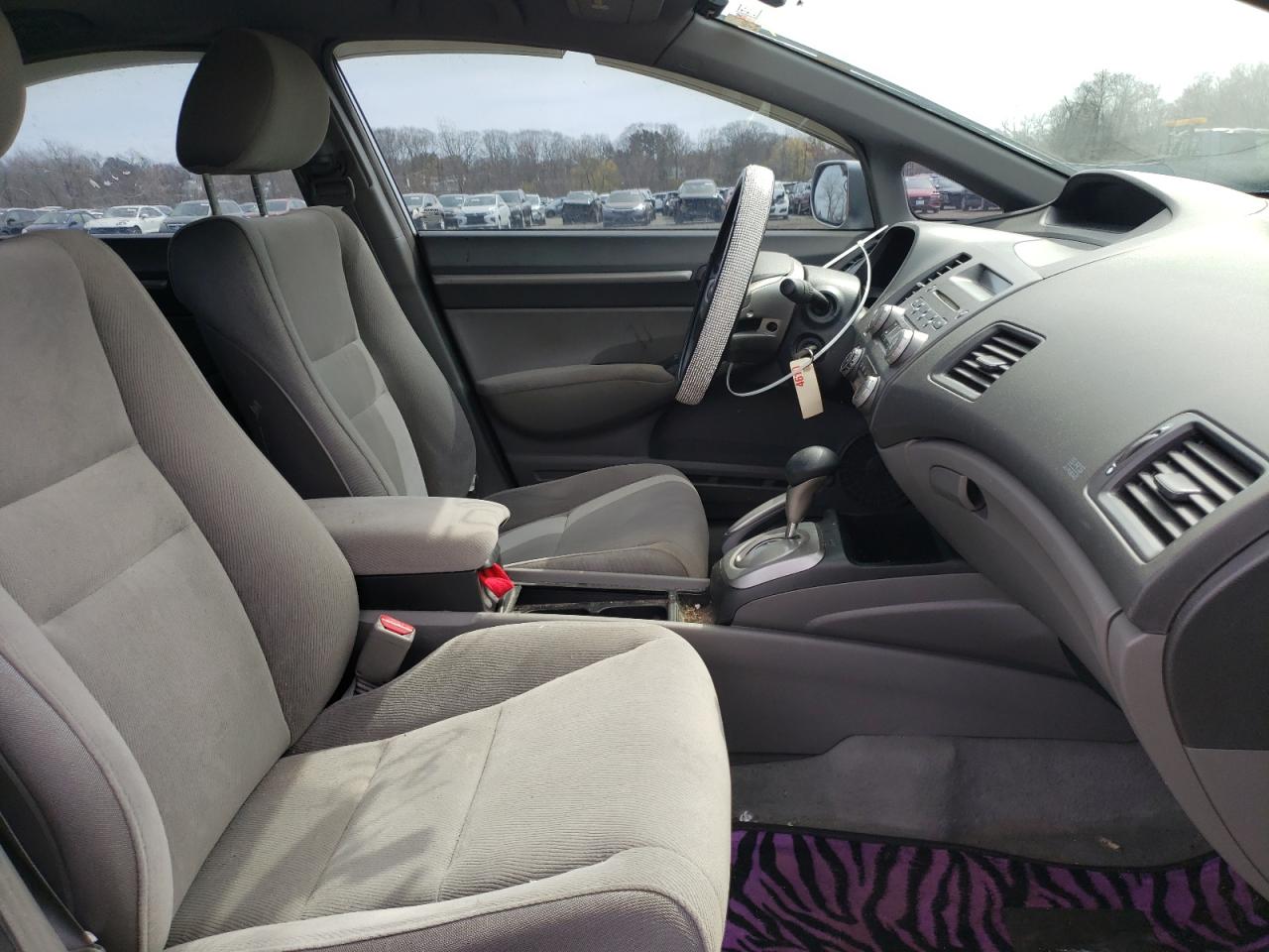 Photo 5 from auction – 2008 HONDA CIVIC EX with VIN 2HGFA16828H309083