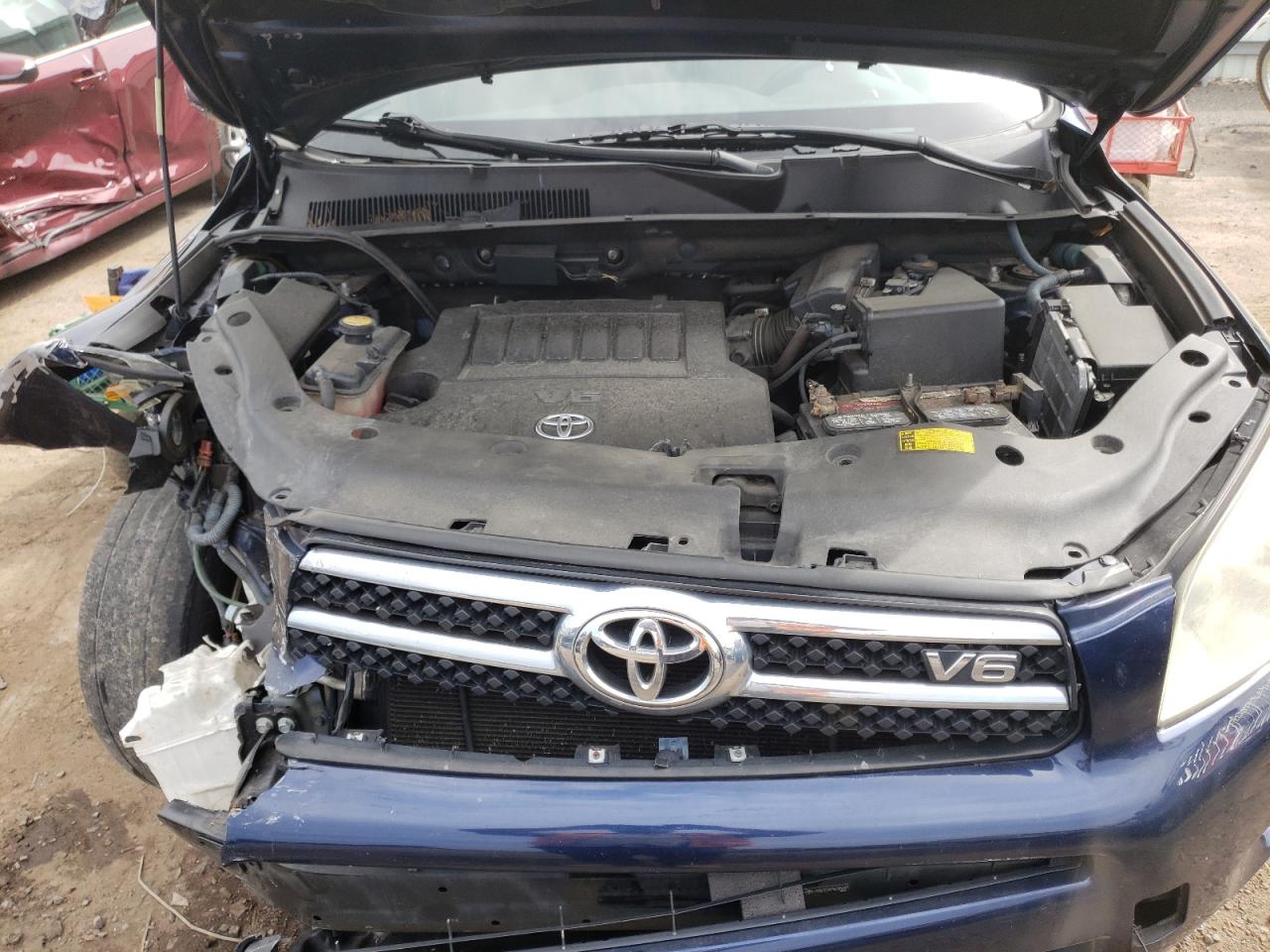 Photo 7 from auction – 2007 TOYOTA RAV4 LIMIT with VIN JTMBK31V976026697