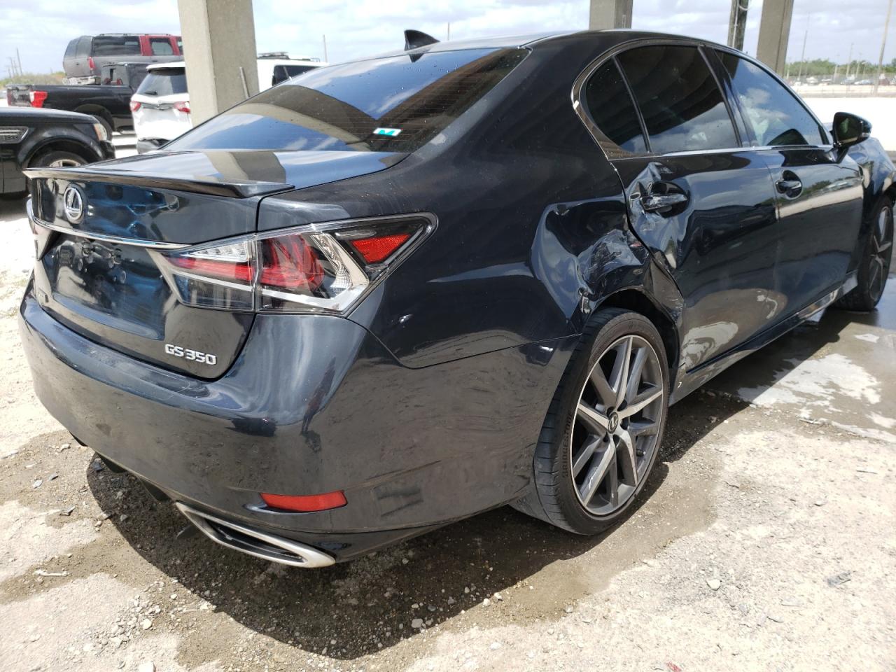 Photo 4 from auction – 2018 LEXUS GS 350 BAS with VIN JTHBZ1BL5JA013946