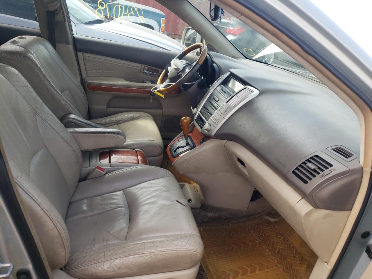 Photo 5 from auction – 2004 LEXUS RX 330 with VIN JTJGA31U040020959