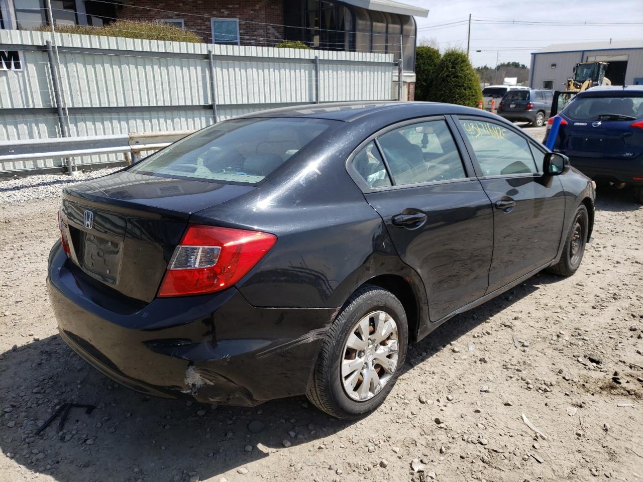 Photo 4 from auction – 2012 HONDA CIVIC LX with VIN 2HGFB2F59CH327596