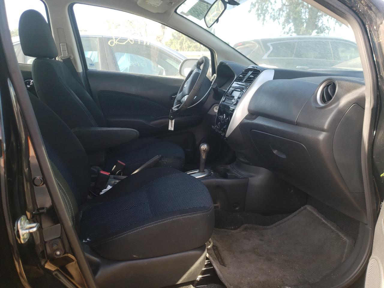 Photo 5 from auction – 2015 NISSAN VERSA NOTE with VIN 3N1CE2CP6FL444078