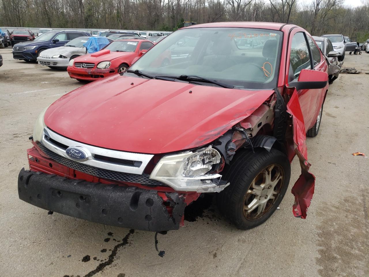 Photo 2 from auction – 2008 FORD FOCUS SE with VIN 1FAHP33N38W140257