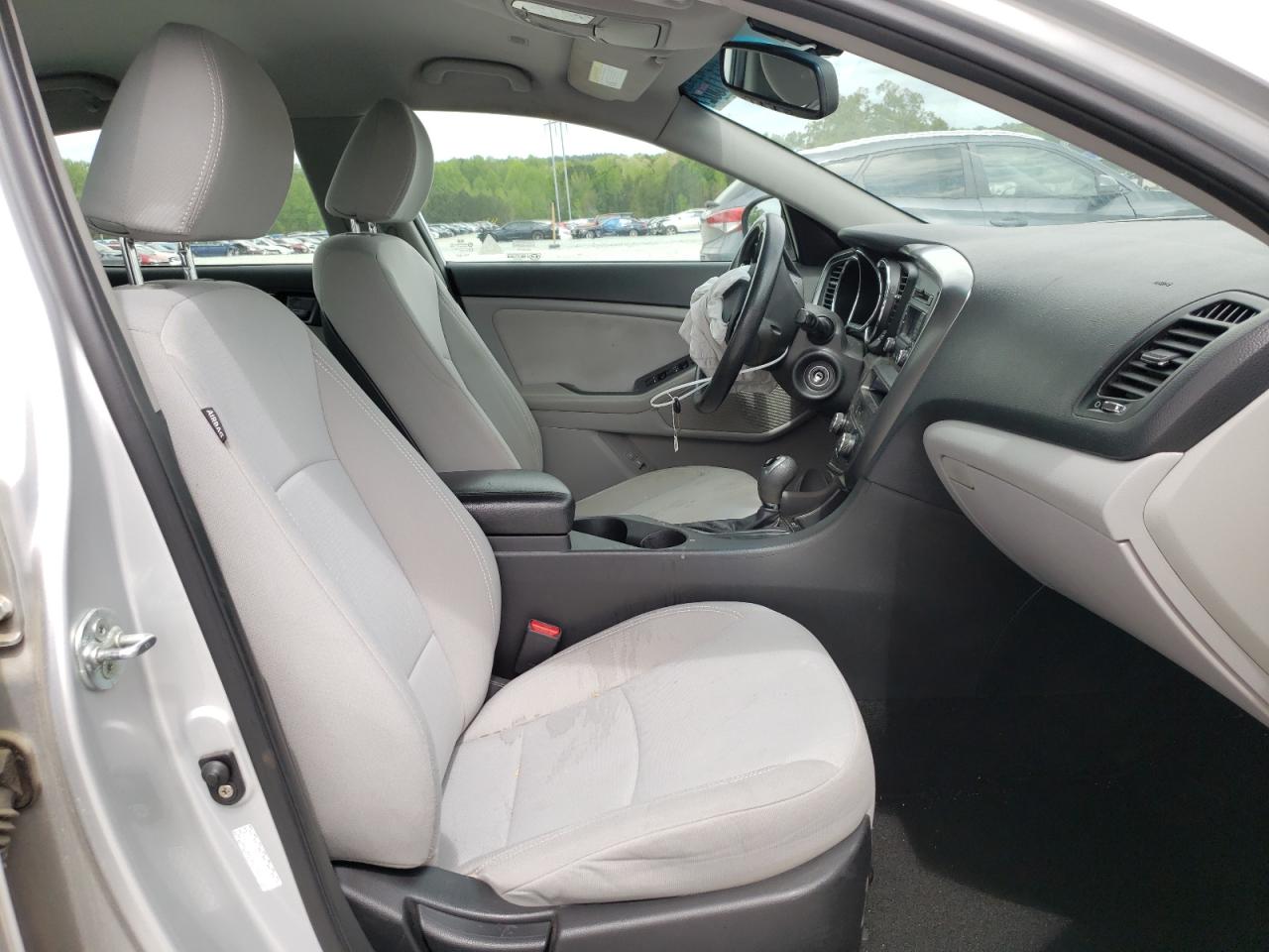 Photo 5 from auction – 2013 KIA OPTIMA LX with VIN KNAGM4A74D5308025