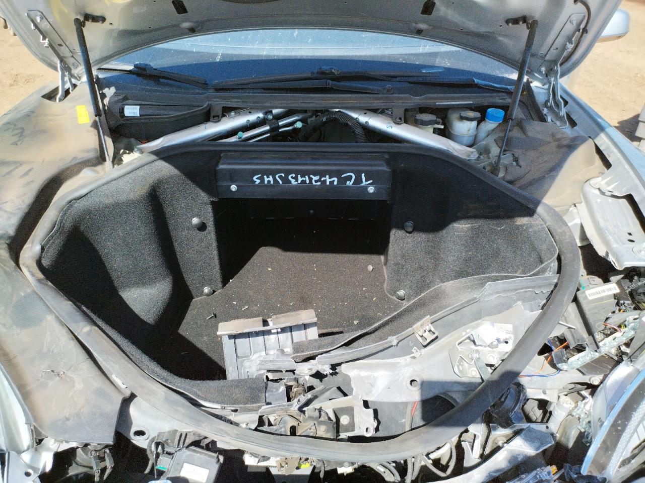 Photo 7 from auction – 2013 TESLA MODEL S with VIN 5YJSA1AG3DFP12940