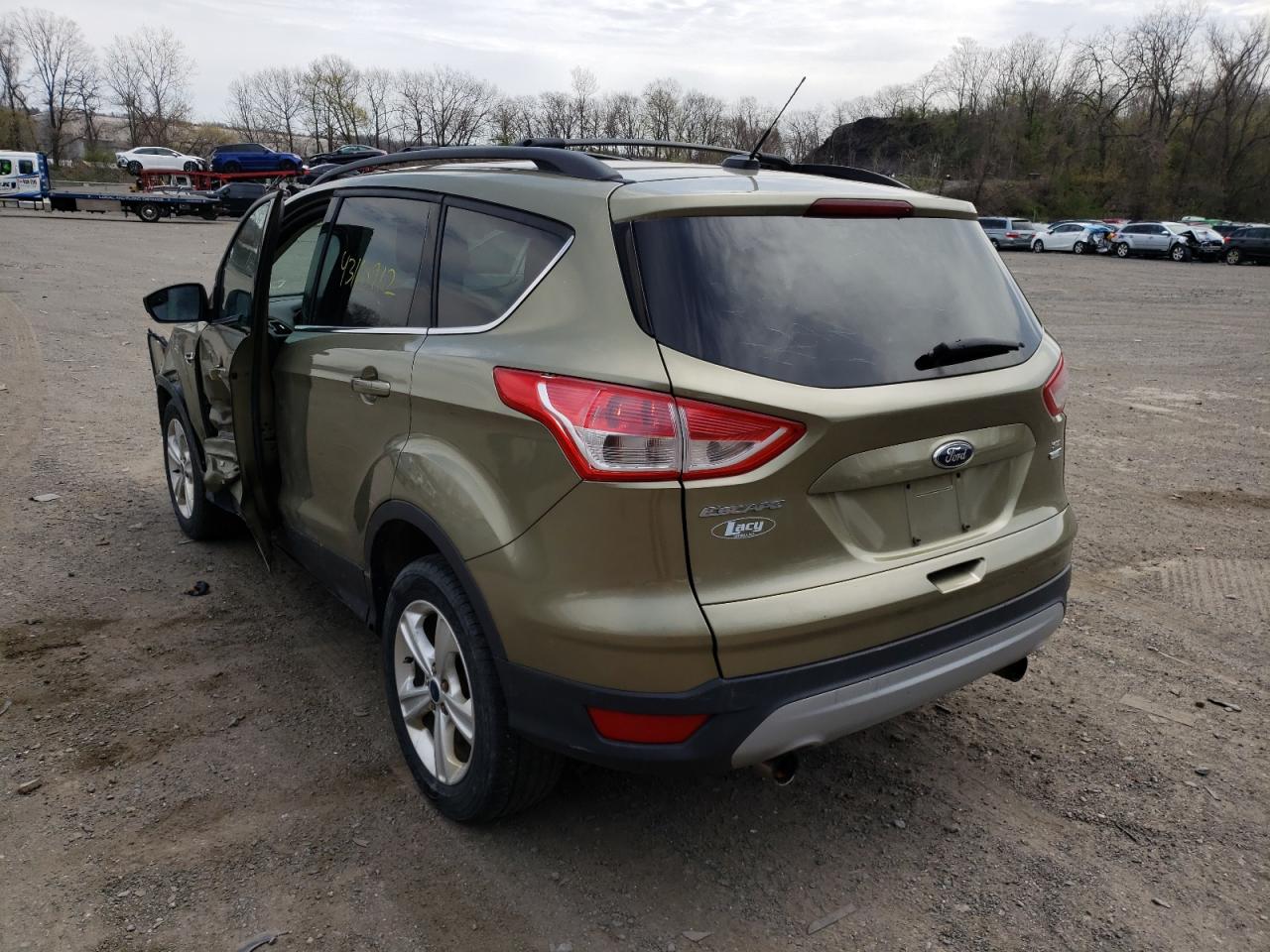Photo 3 from auction – 2013 FORD ESCAPE SE with VIN 1FMCU9G94DUB35308