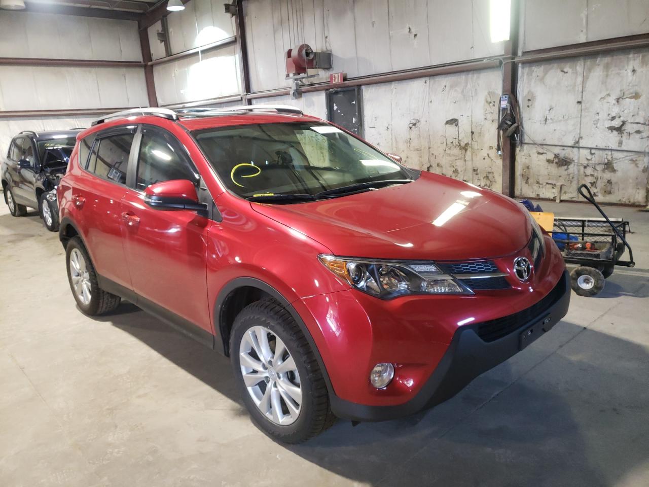 TOYOTA RAV4 LIMIT 2015 with VIN JTMDFREV8FD110997 - Photo from auction