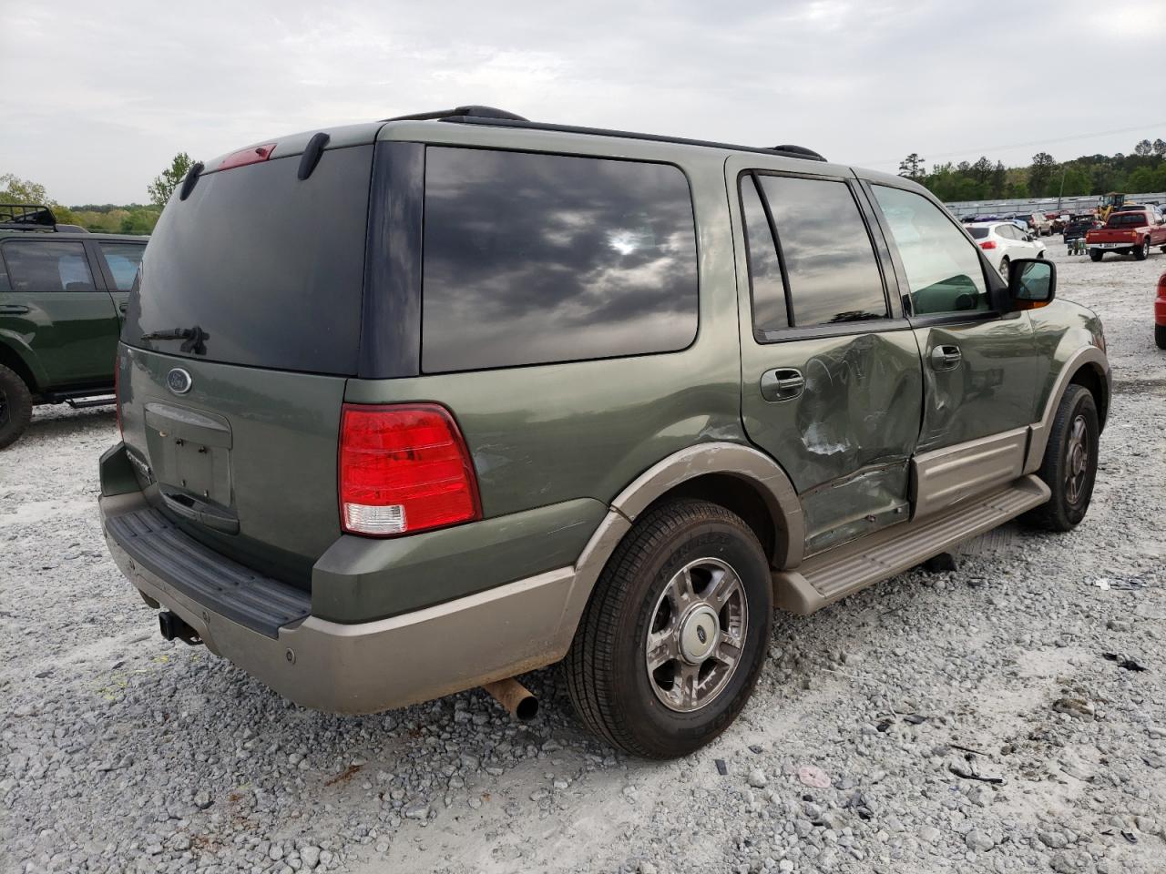 Photo 4 from auction – 2003 FORD EXPEDITION with VIN 1FMFU17L23LB67107