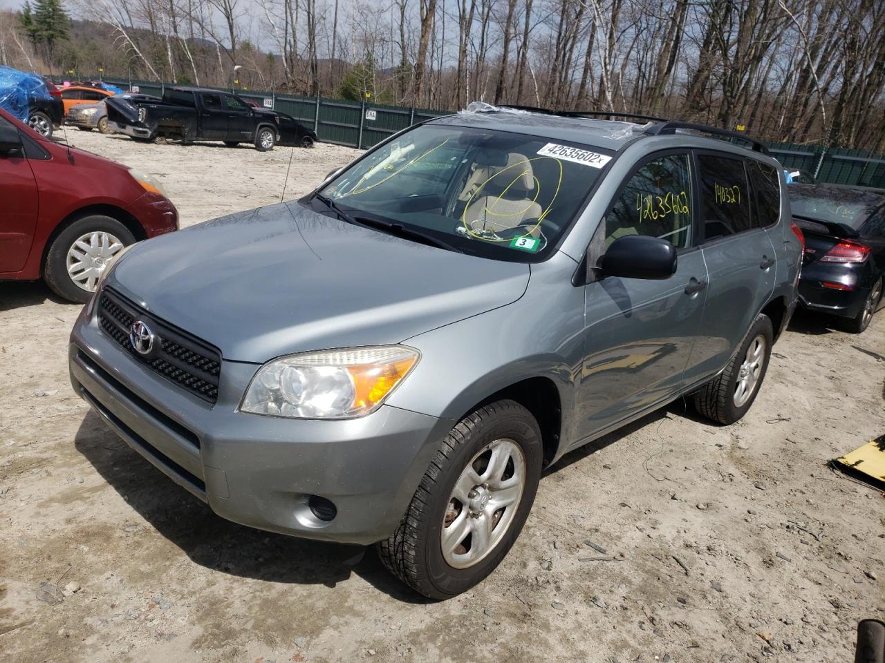 Photo 2 from auction – 2007 TOYOTA RAV4 with VIN JTMBD33V976024648
